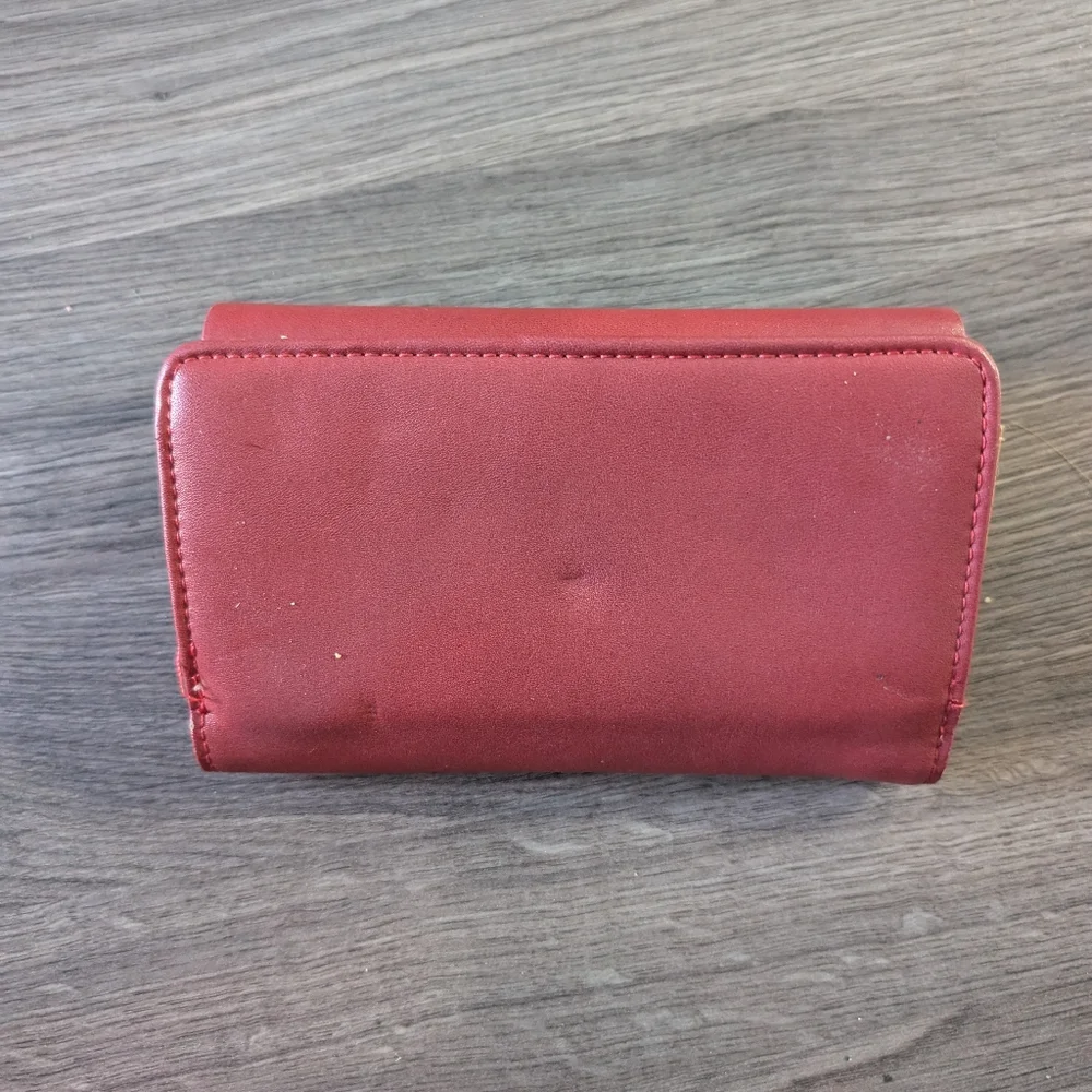Red Robin Wallet - Picture 6 of 6